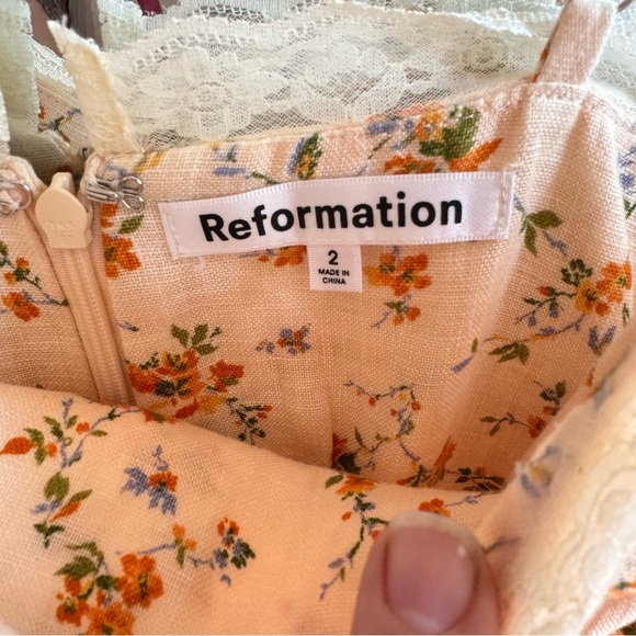 NWOT Reformation Julius Neena Linen Dress Butter Yellow Floral Size 2 Midi - Picture 8 of 9